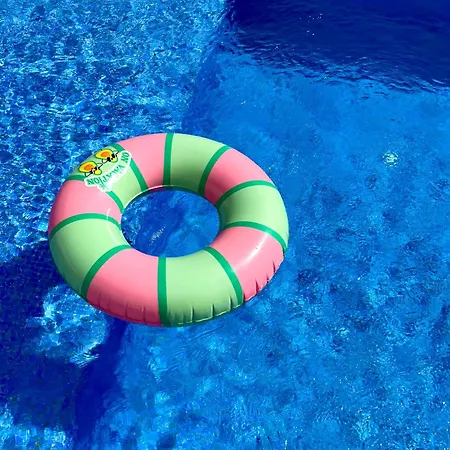 In - Relaxing Pool-front, Private Terrace & Pool Access, South Tenerife Arona (Tenerife)